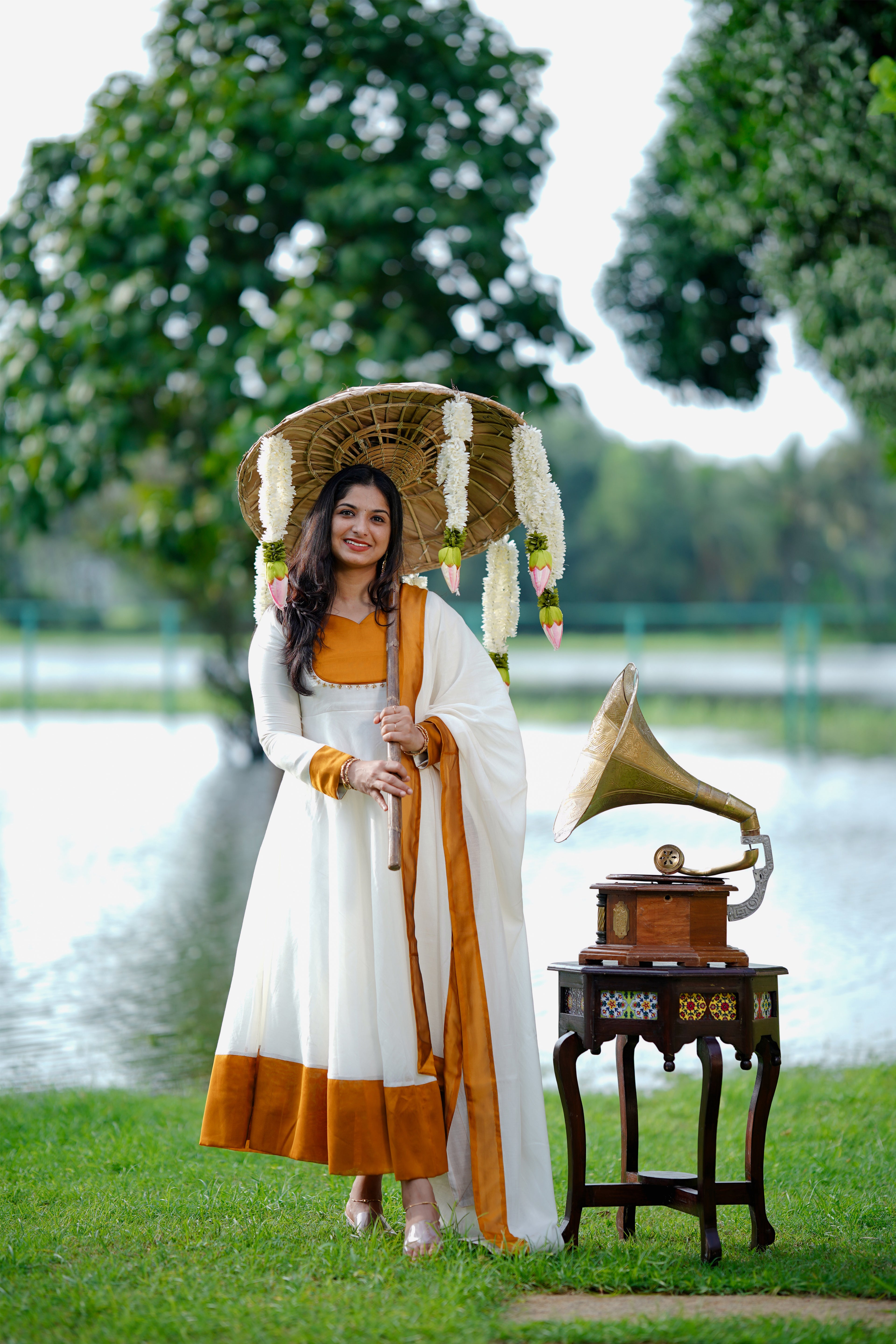 Kasavu Ethnic Set